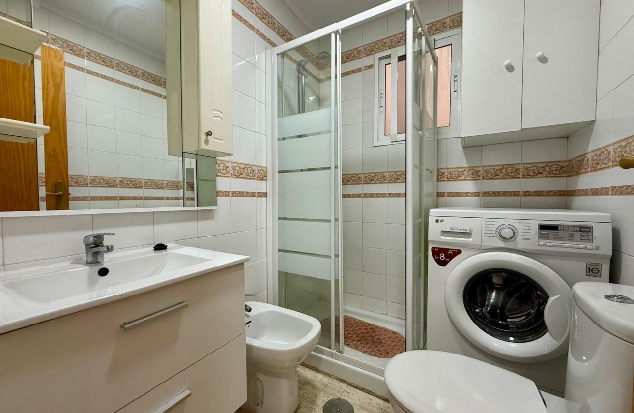 Revente - Appartement -
Torrevieja - Playa de los Locos