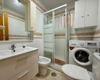 Revente - Appartement -
Torrevieja - Playa de los Locos