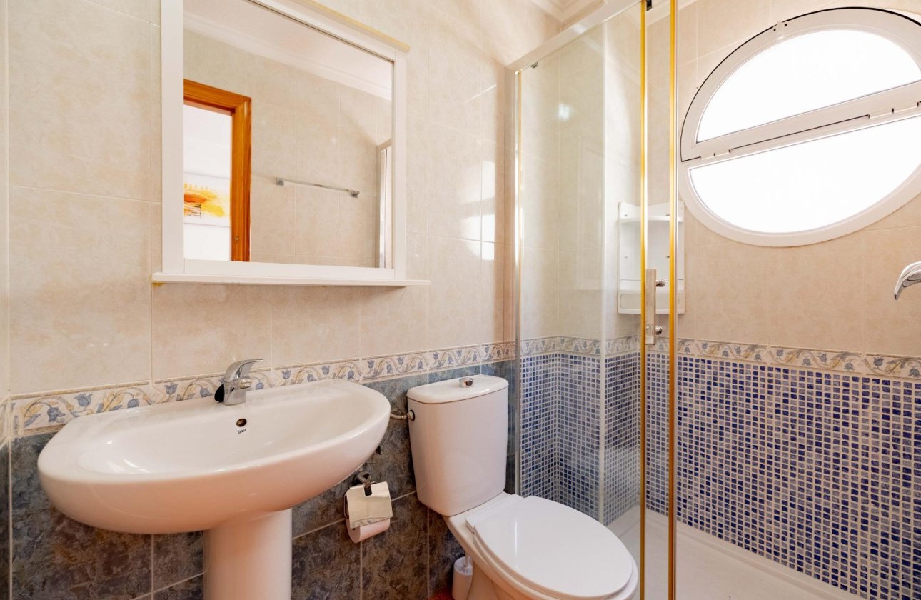 Revente - Appartement -
Torrevieja - Playa de los Locos