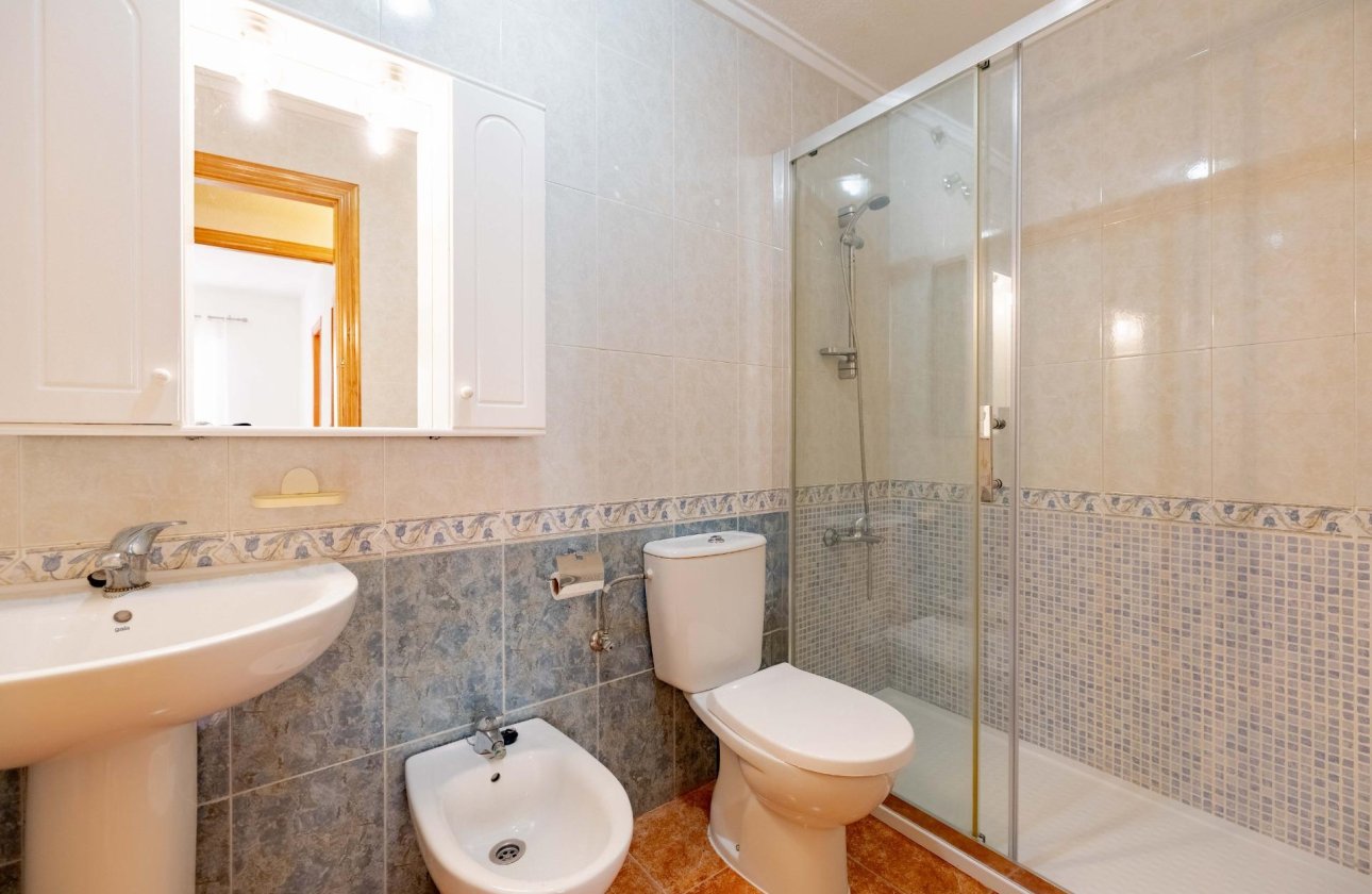 Revente - Appartement -
Torrevieja - Playa de los Locos