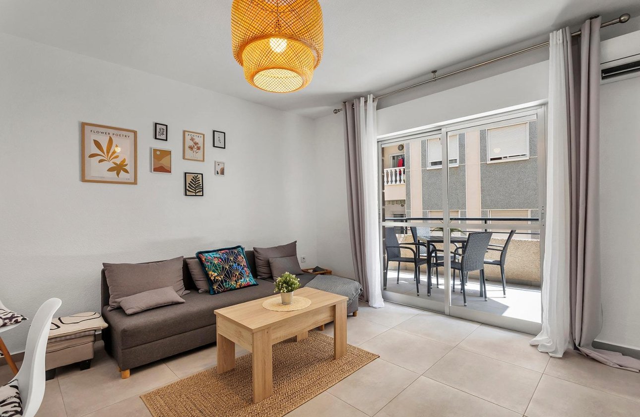 Revente - Appartement -
Torrevieja - Playa de los Locos
