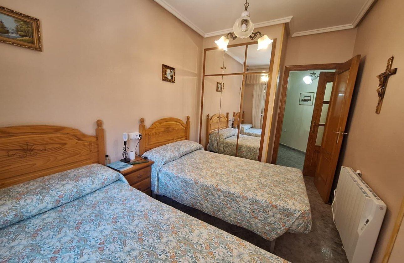 Revente - Appartement -
Torrevieja - Playa de los Locos