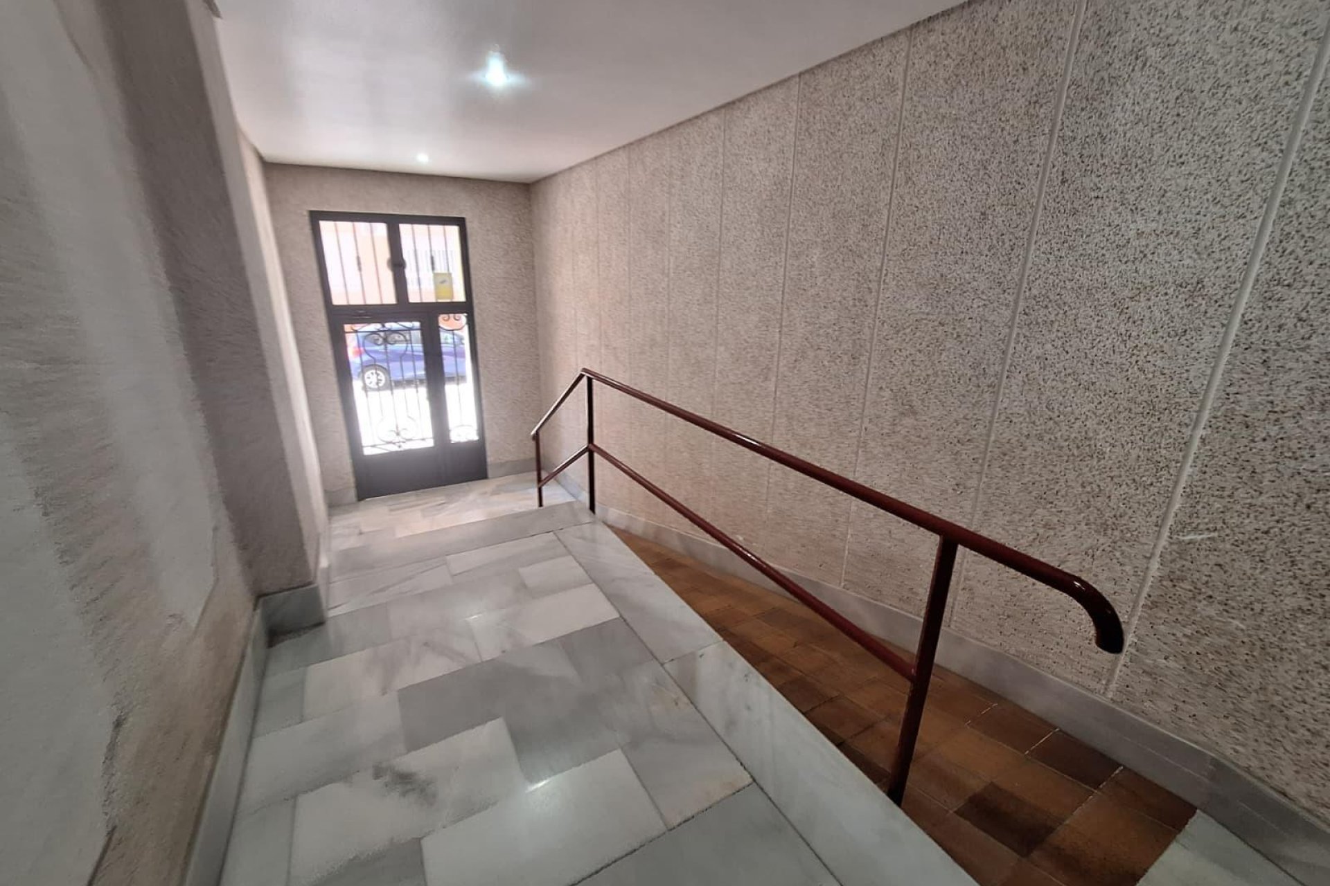 Revente - Appartement -
Torrevieja - Playa de los Locos