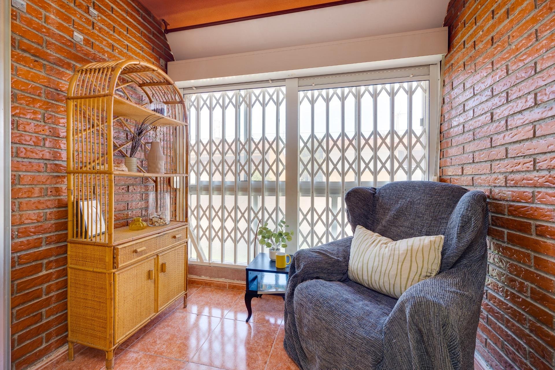 Revente - Appartement -
Torrevieja - Playa De Los Naufragos