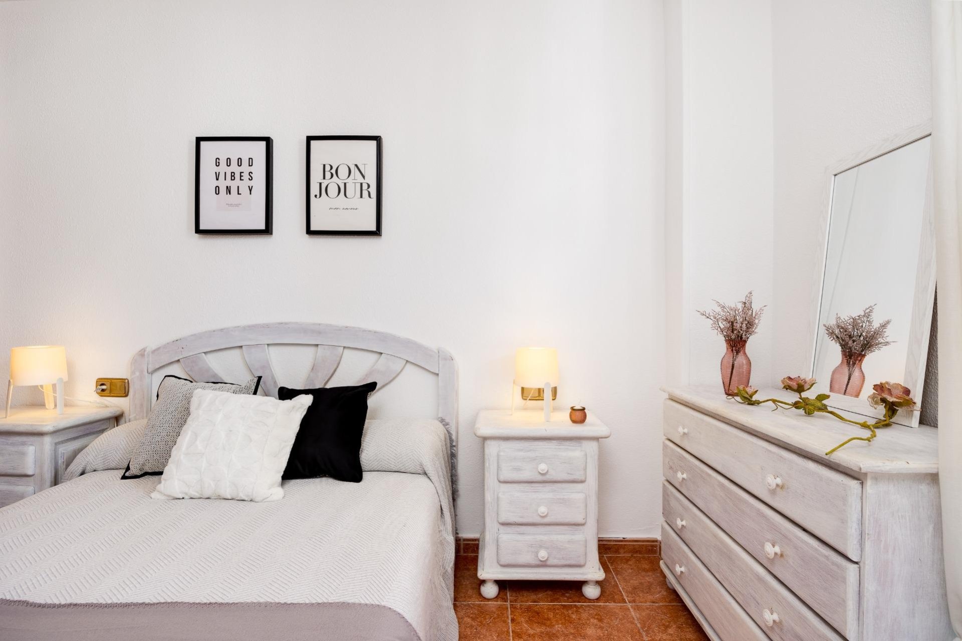 Revente - Appartement -
Torrevieja - Playa De Los Naufragos