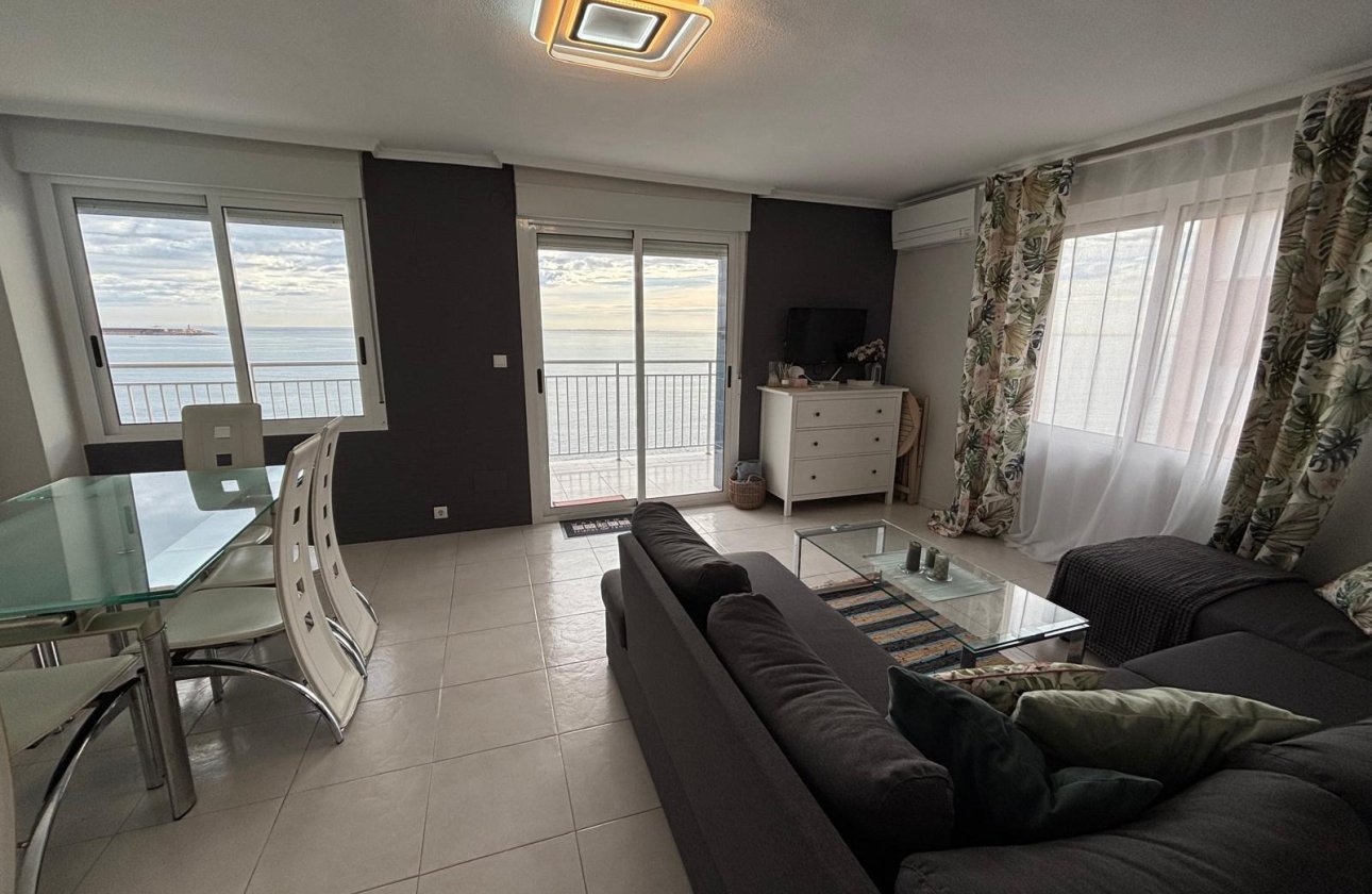 Revente - Appartement -
Torrevieja - Playa De Los Naufragos