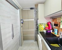 Revente - Appartement -
Torrevieja - Playa De Los Naufragos