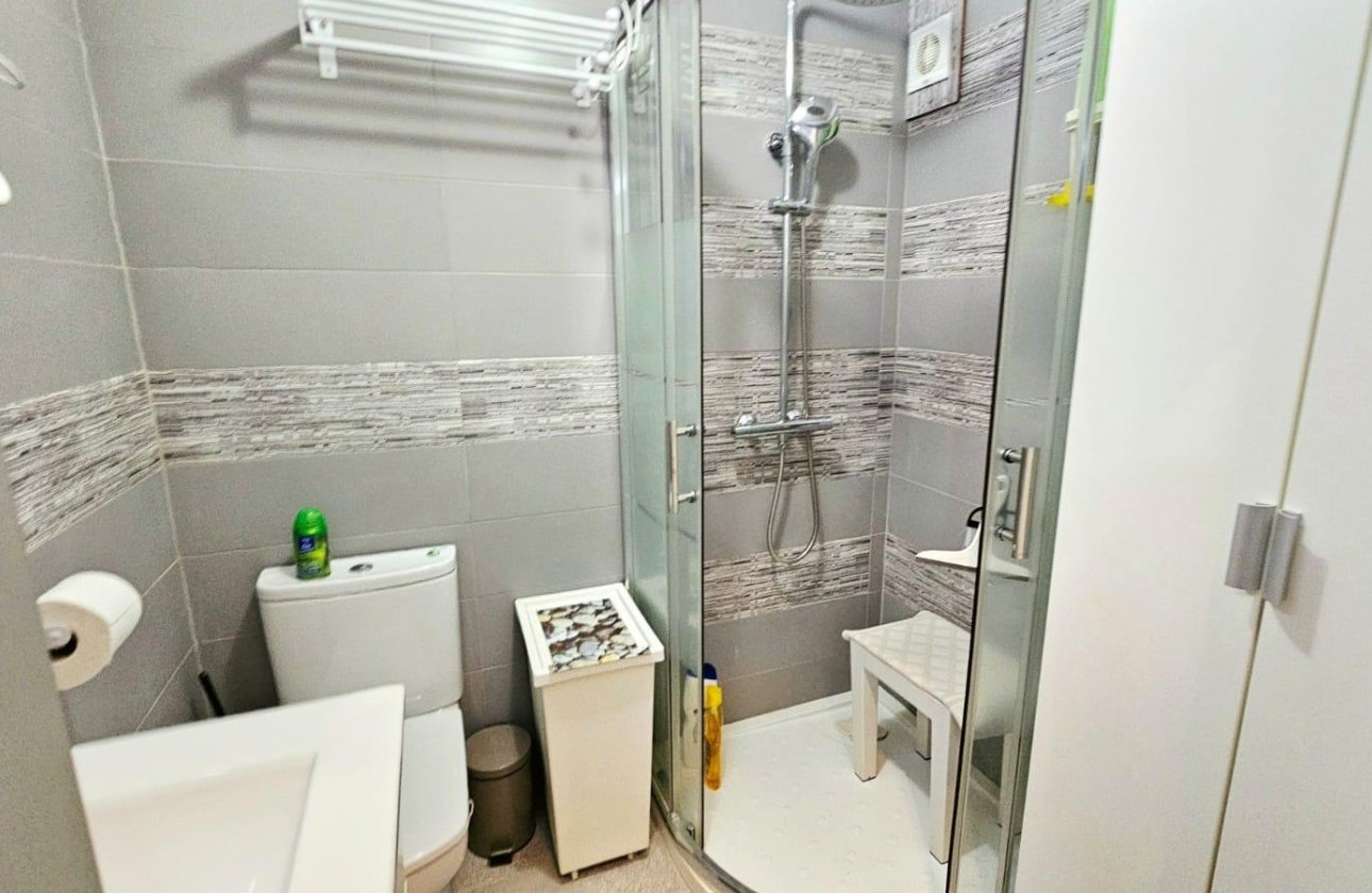 Revente - Appartement -
Torrevieja - Playa De Los Naufragos