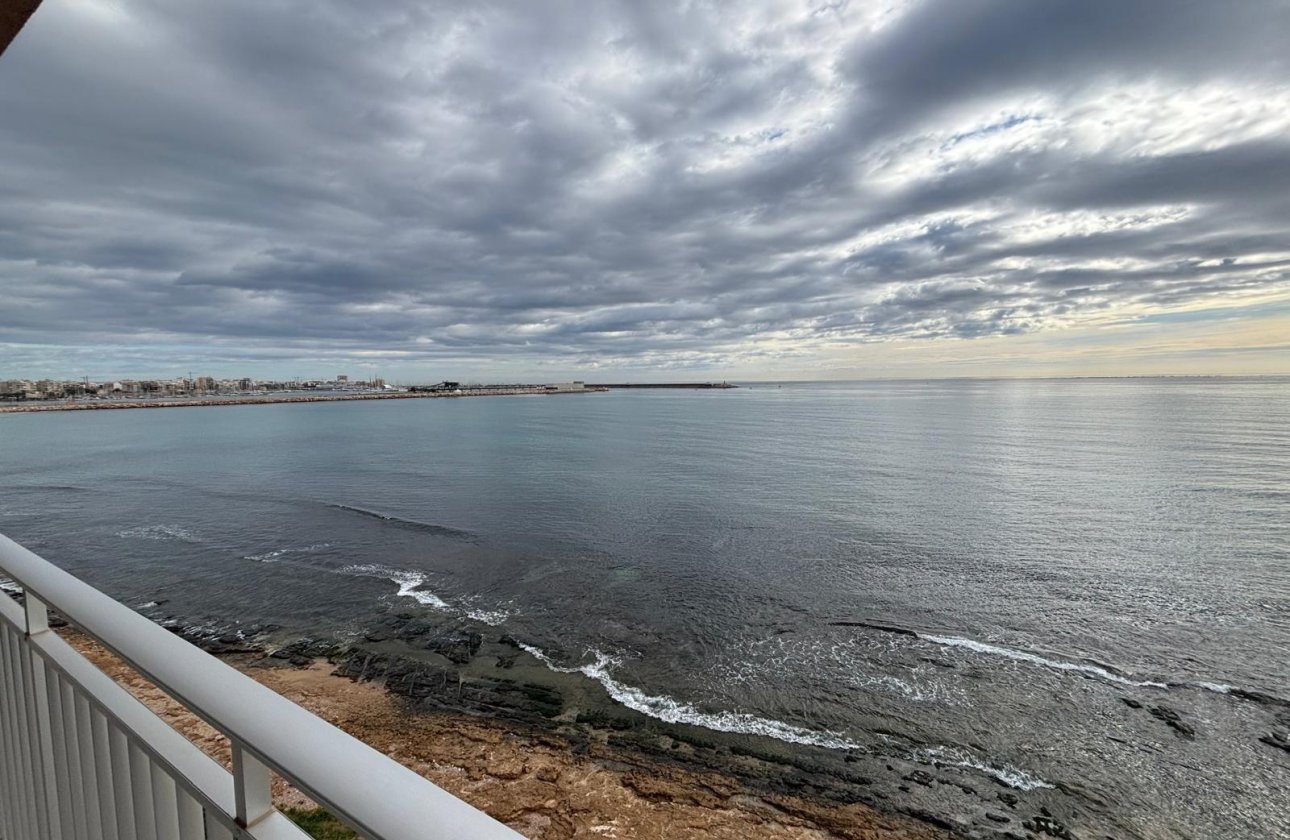 Revente - Appartement -
Torrevieja - Playa De Los Naufragos