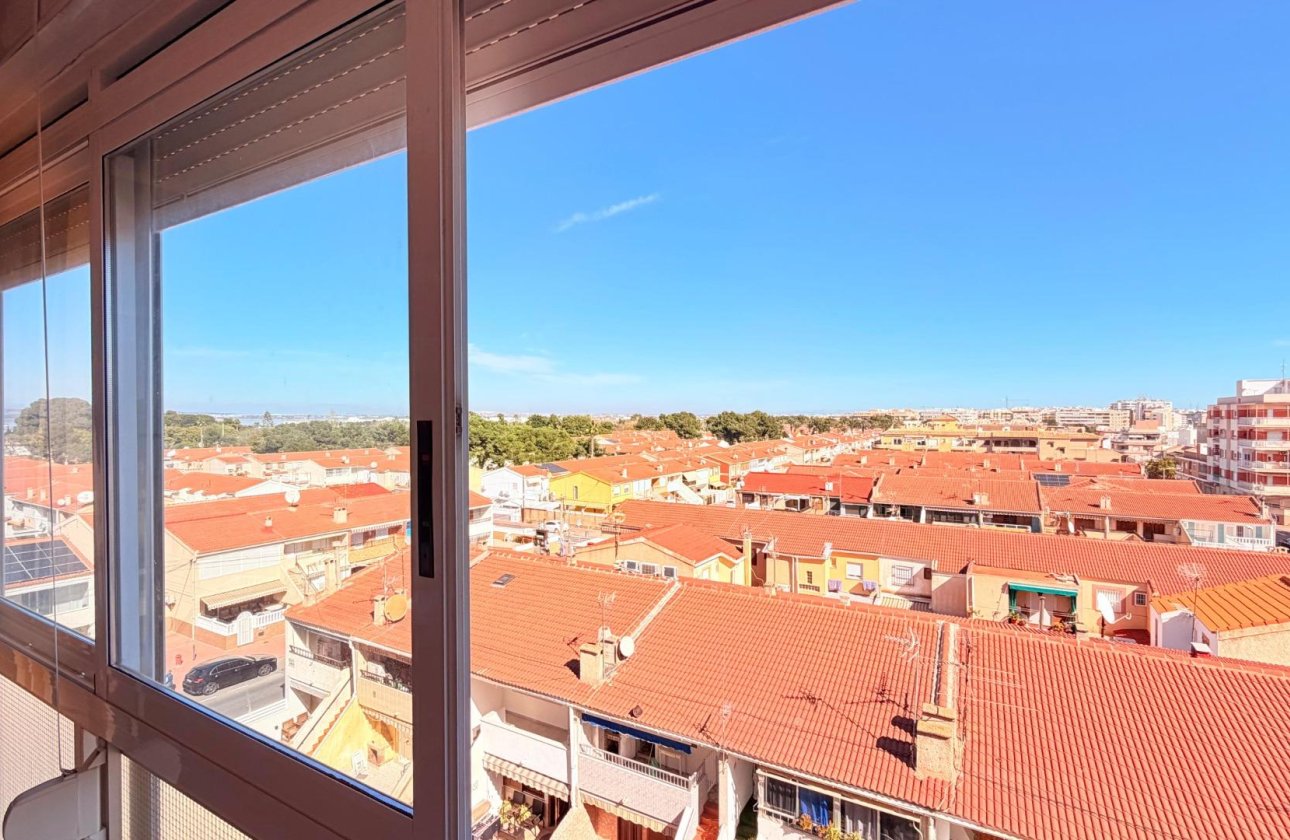 Revente - Appartement -
Torrevieja - Playa De Los Naufragos
