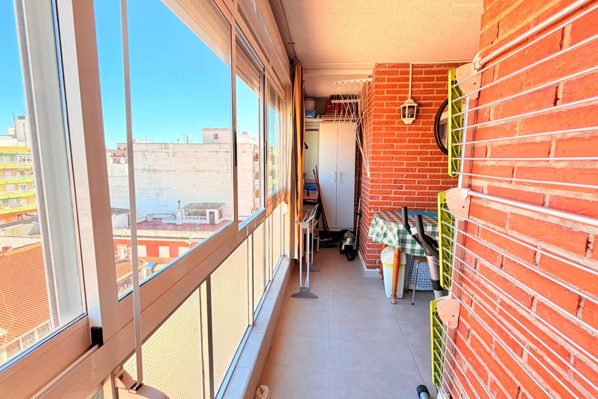 Revente - Appartement -
Torrevieja - Playa De Los Naufragos
