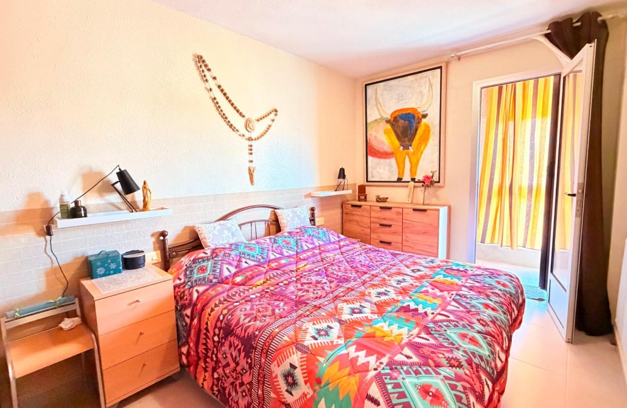 Revente - Appartement -
Torrevieja - Playa De Los Naufragos