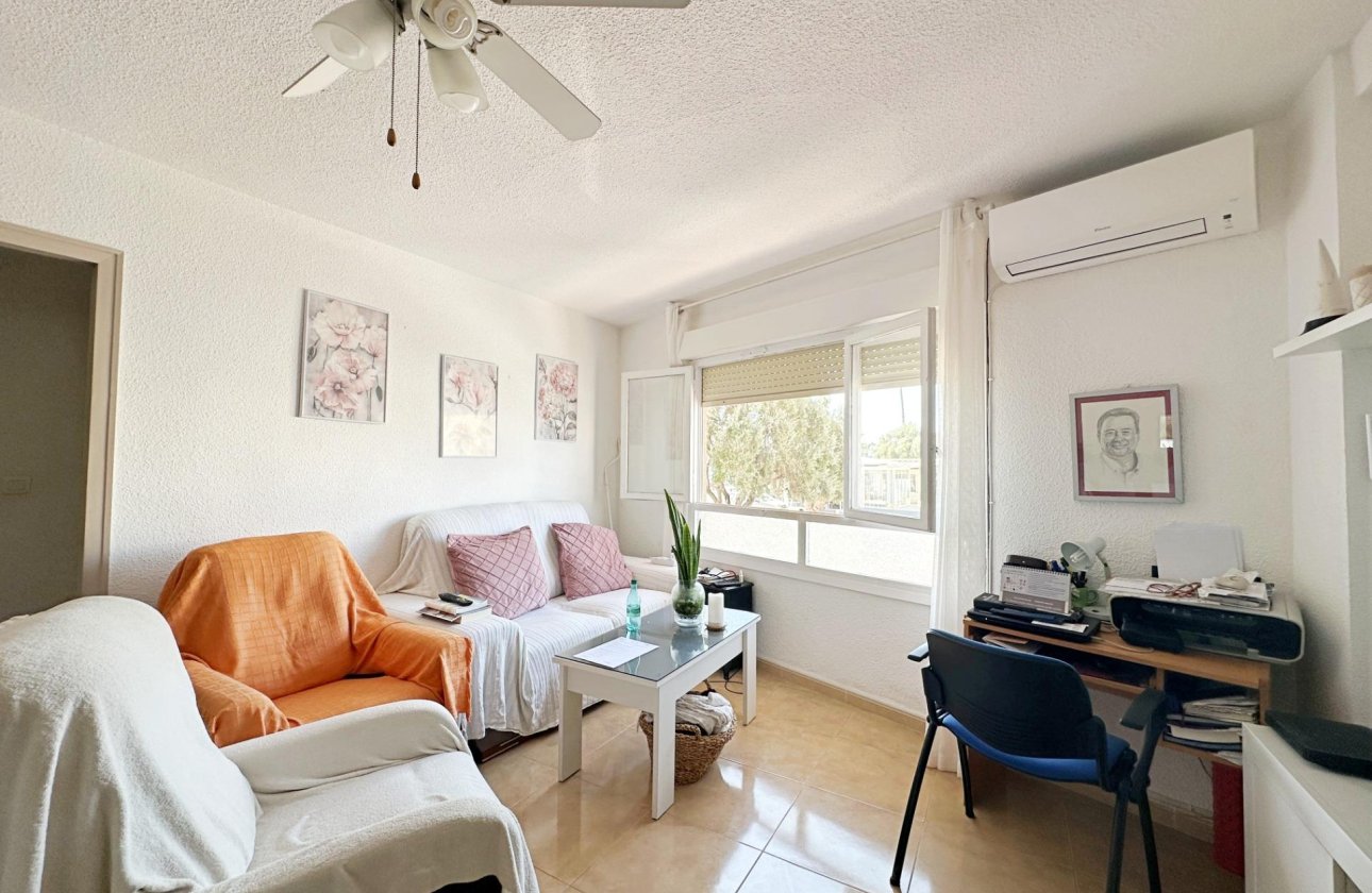 Revente - Appartement -
Torrevieja - Playa De Los Naufragos