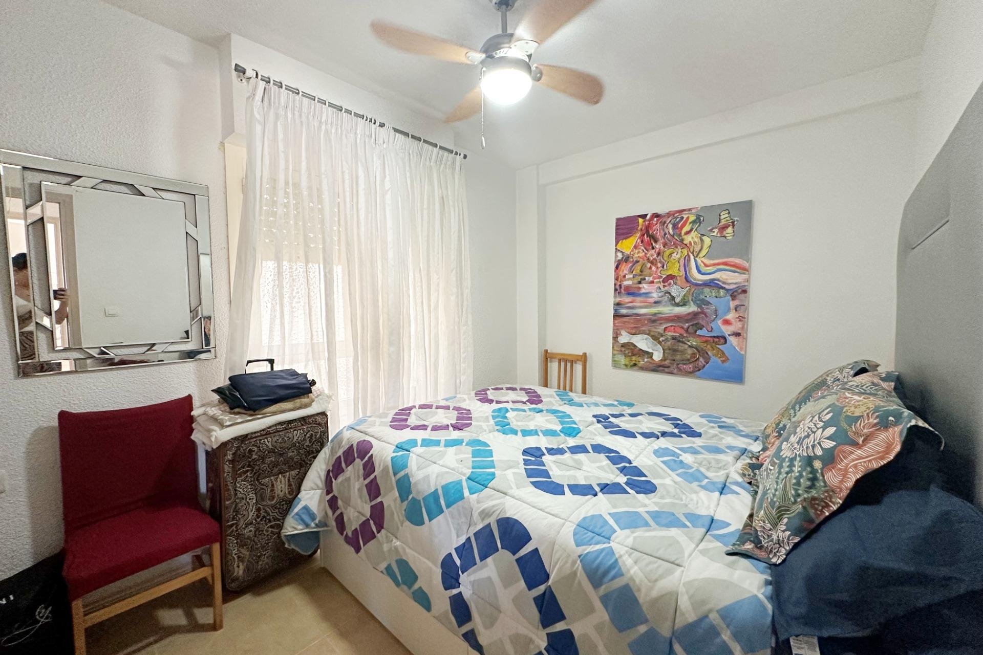 Revente - Appartement -
Torrevieja - Playa De Los Naufragos