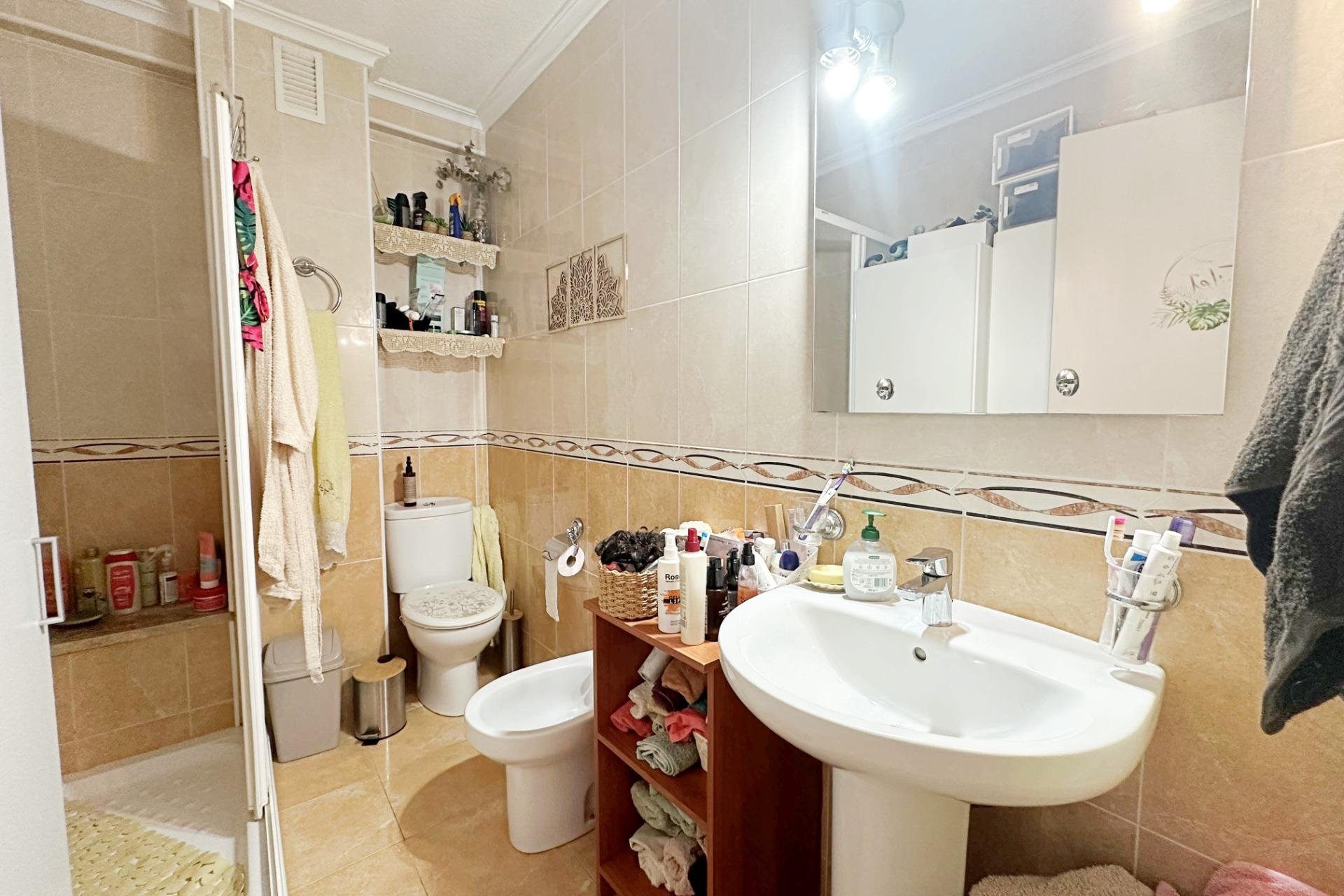 Revente - Appartement -
Torrevieja - Playa De Los Naufragos