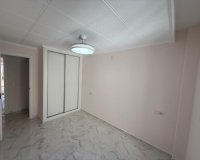 Revente - Appartement -
Torrevieja - Playa del Acequión