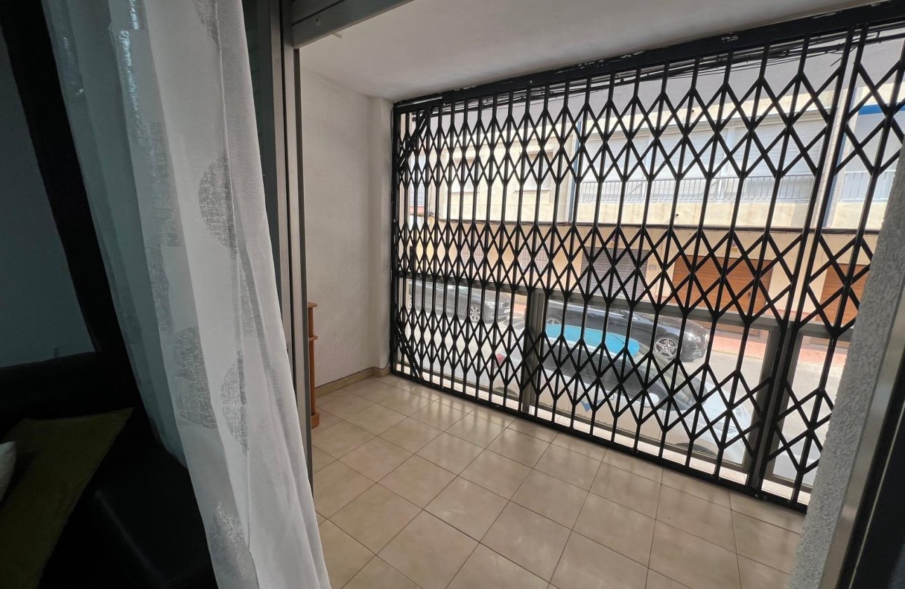 Revente - Appartement -
Torrevieja - Playa del Cura