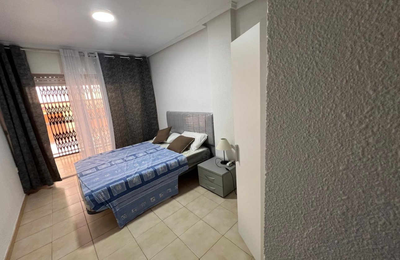 Revente - Appartement -
Torrevieja - Playa del Cura