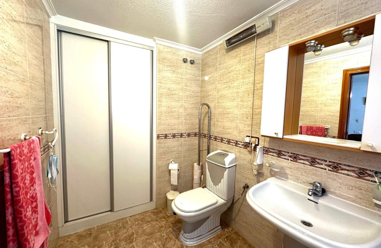 Revente - Appartement -
Torrevieja - Playa del Cura