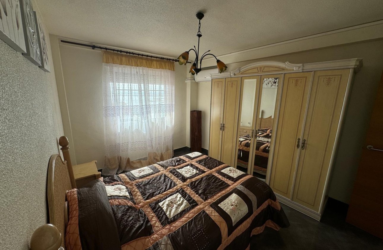 Revente - Appartement -
Torrevieja - Playa del Cura