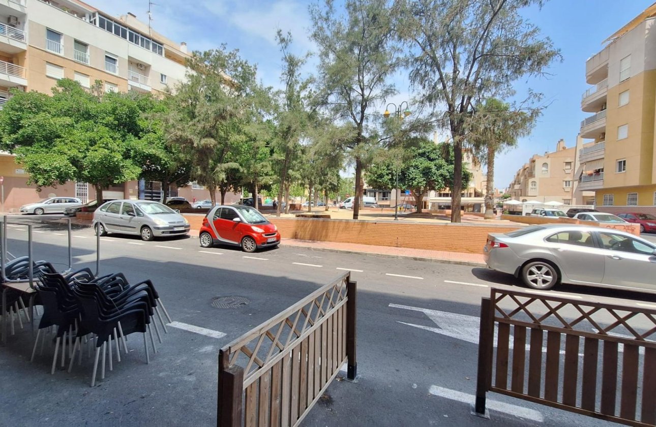 Revente - Appartement -
Torrevieja - Playa del Cura