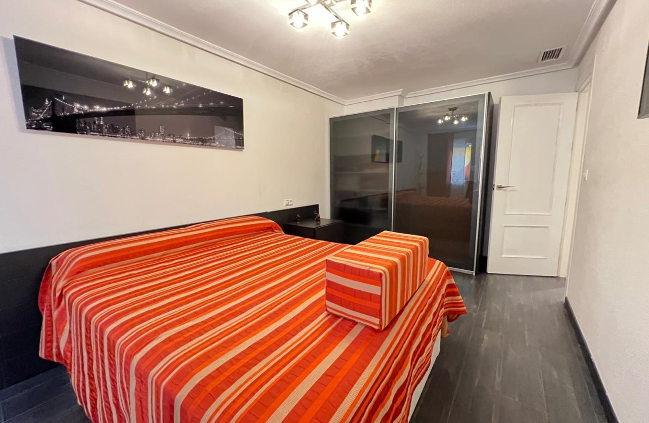 Revente - Appartement -
Torrevieja - Playa del Cura