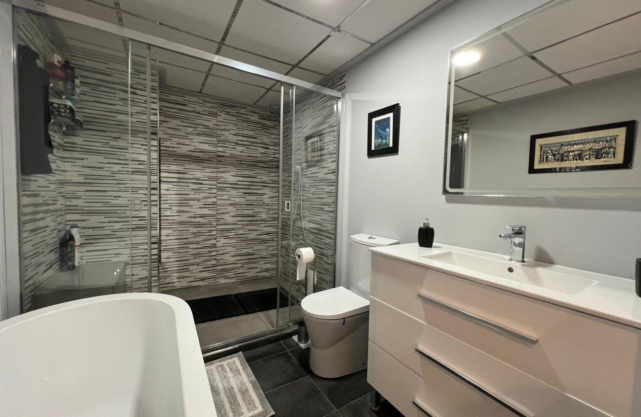 Revente - Appartement -
Torrevieja - Playa del Cura