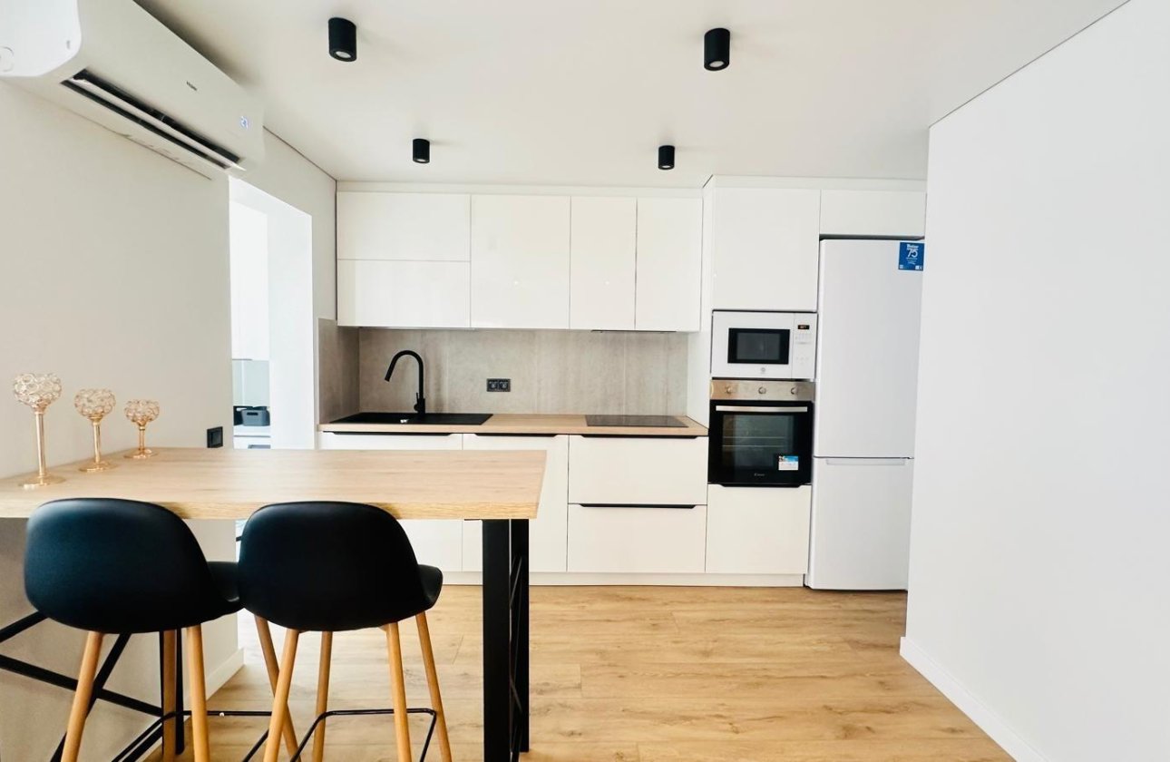 Revente - Appartement -
Torrevieja - Playa del Cura