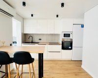 Revente - Appartement -
Torrevieja - Playa del Cura