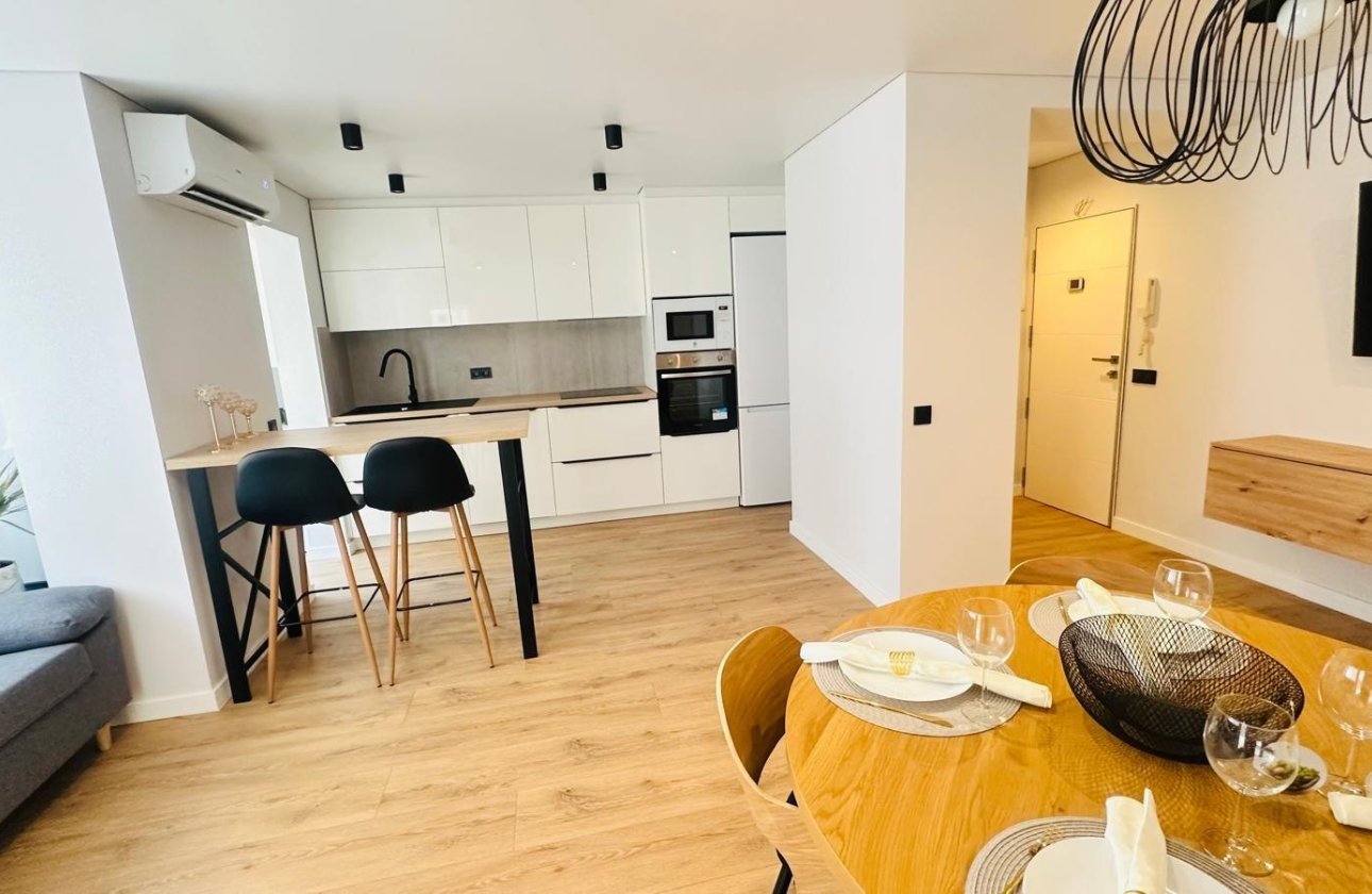 Revente - Appartement -
Torrevieja - Playa del Cura