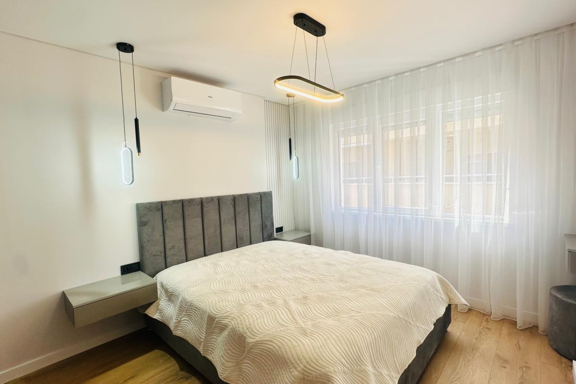 Revente - Appartement -
Torrevieja - Playa del Cura