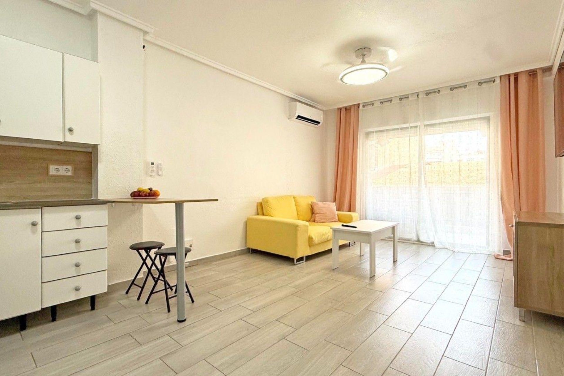 Revente - Appartement -
Torrevieja - Playa del Cura