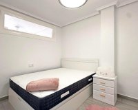 Revente - Appartement -
Torrevieja - Playa del Cura