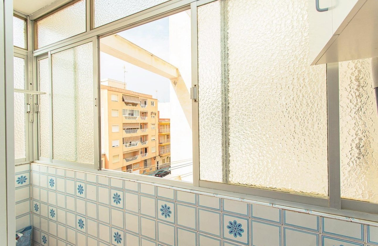 Revente - Appartement -
Torrevieja - Playa del Cura