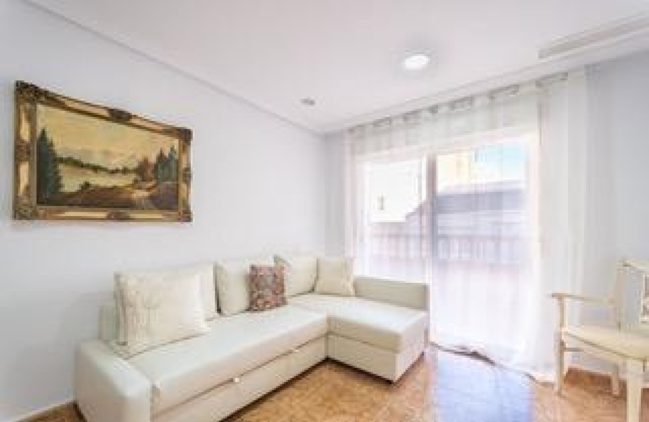Revente - Appartement -
Torrevieja - Playa del Cura