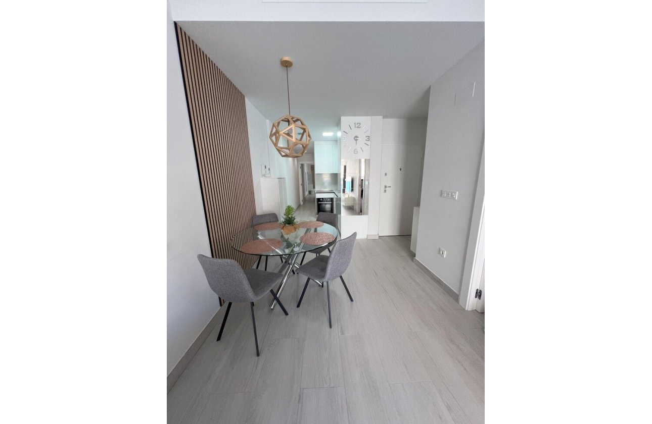 Revente - Appartement -
Torrevieja - Playa del Cura