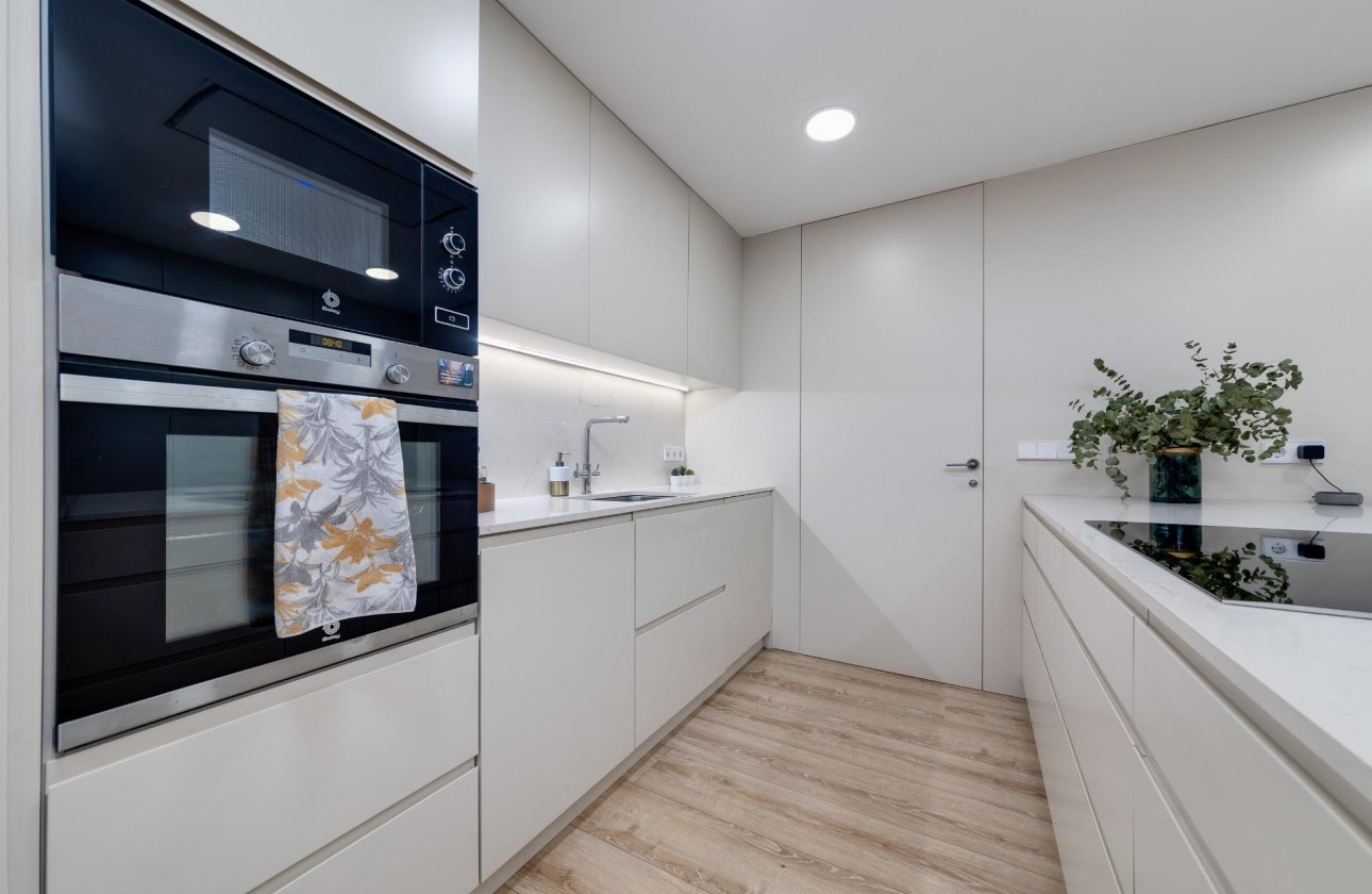 Revente - Appartement -
Torrevieja - Playa del Cura