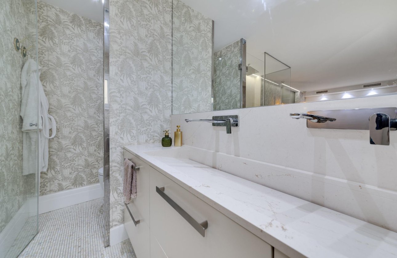 Revente - Appartement -
Torrevieja - Playa del Cura