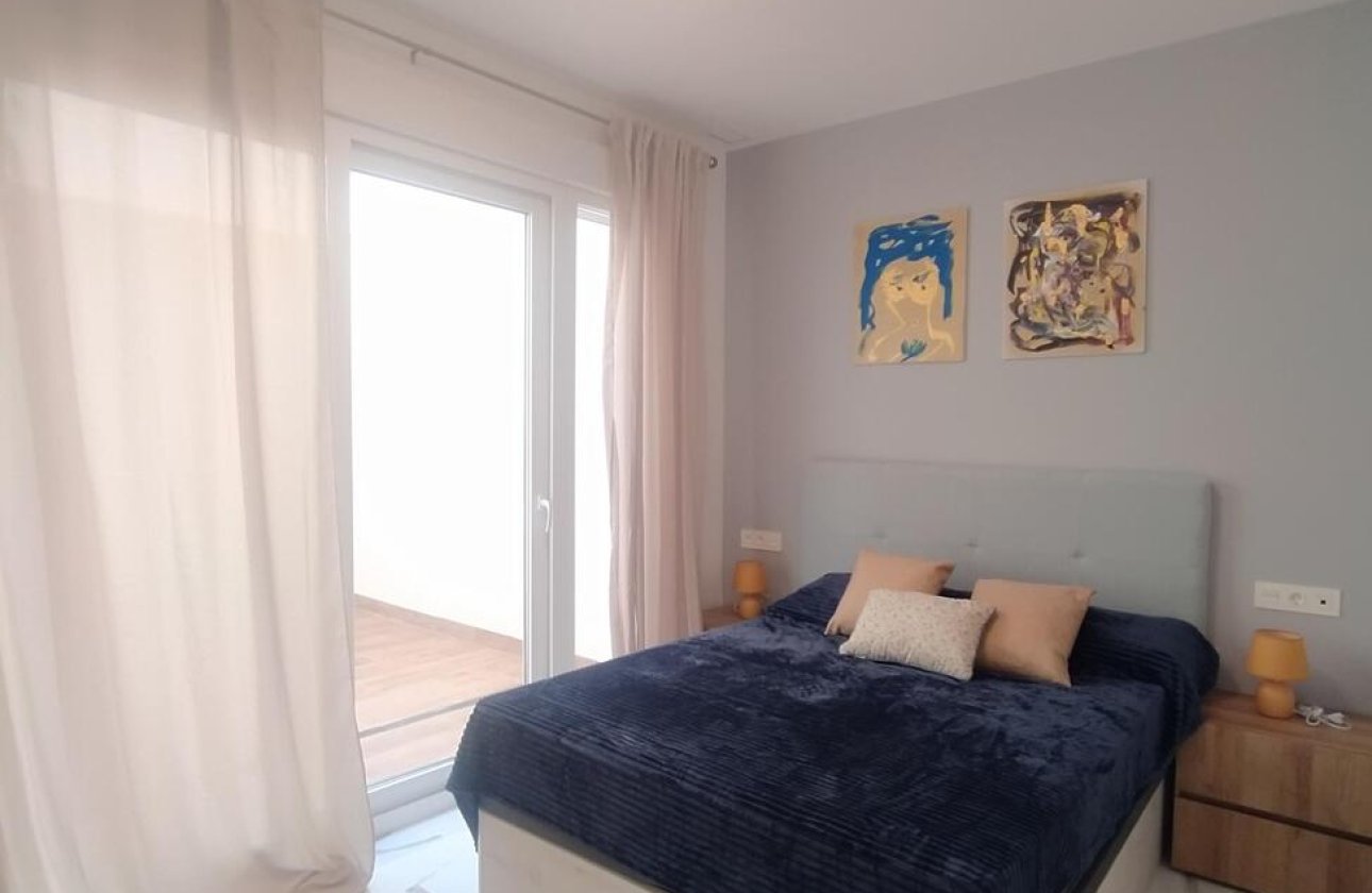 Revente - Appartement -
Torrevieja - Playa del Cura