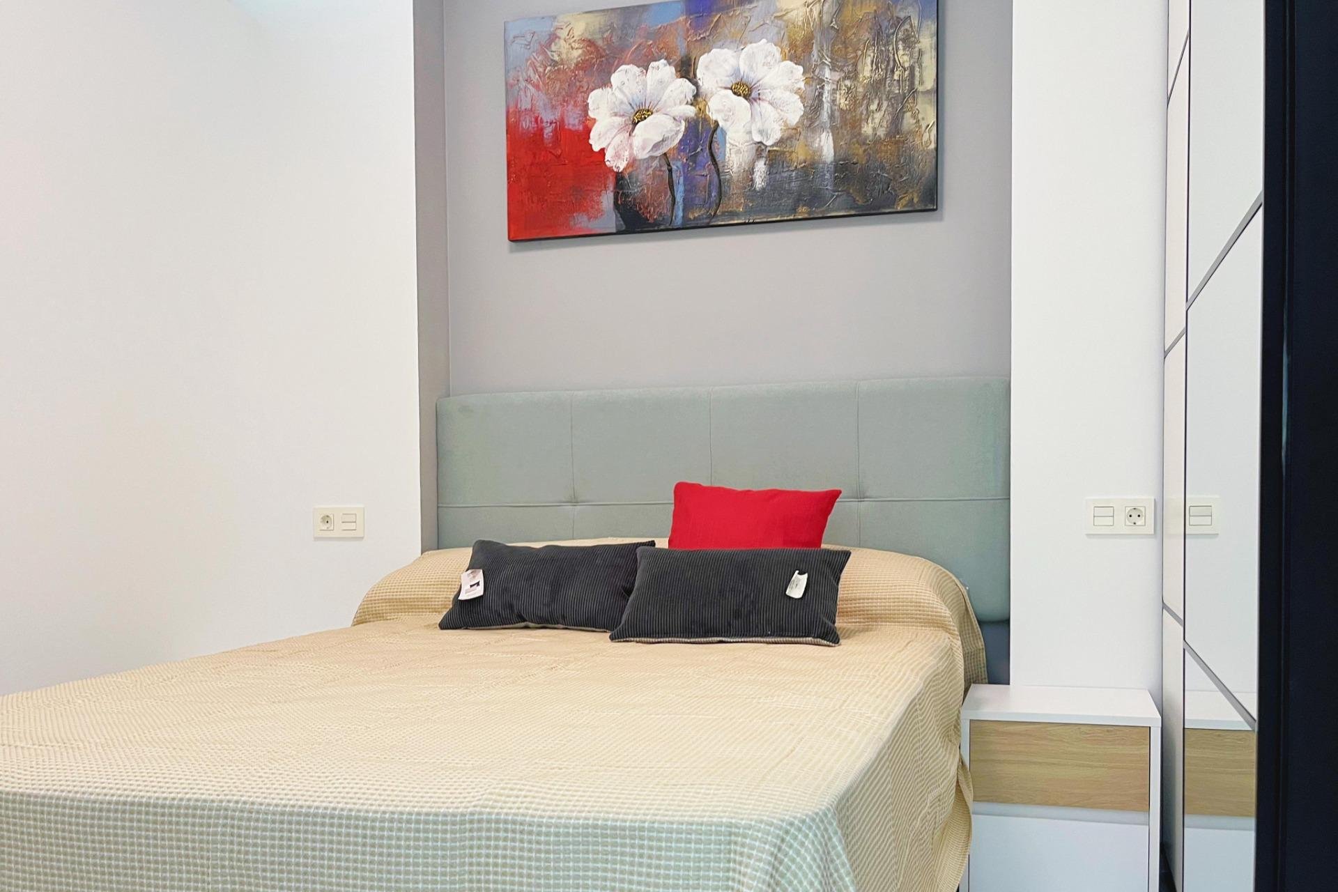Revente - Appartement -
Torrevieja - Playa del Cura
