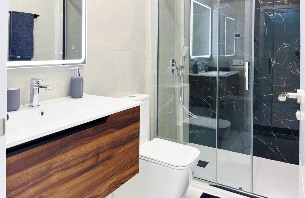 Revente - Appartement -
Torrevieja - Playa del Cura