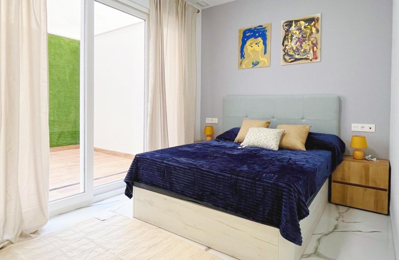 Revente - Appartement -
Torrevieja - Playa del Cura