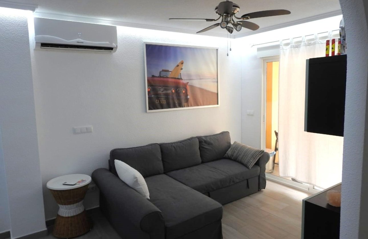 Revente - Appartement -
Torrevieja - Playa del Cura