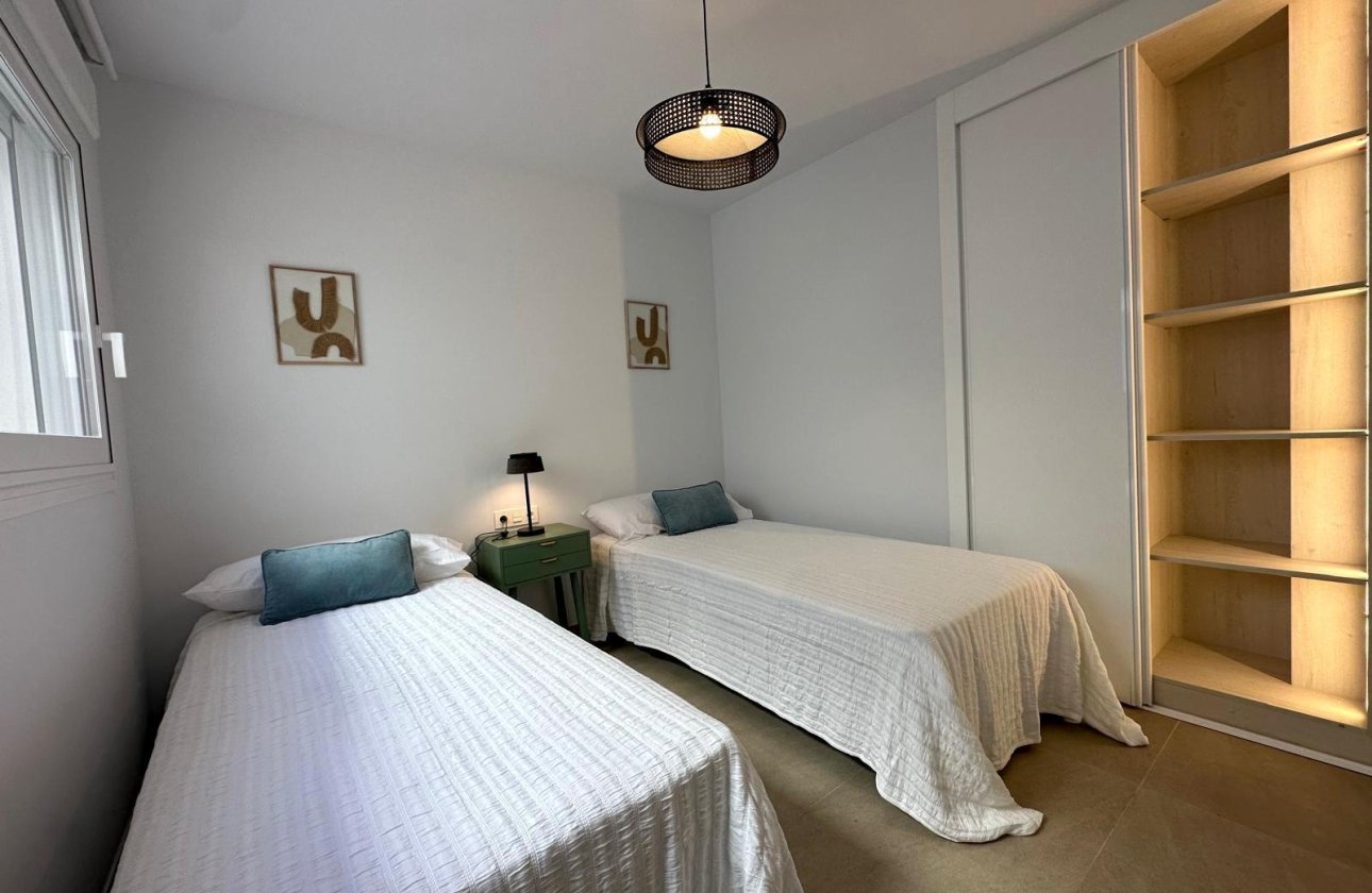 Revente - Appartement -
Torrevieja - Playa del Cura