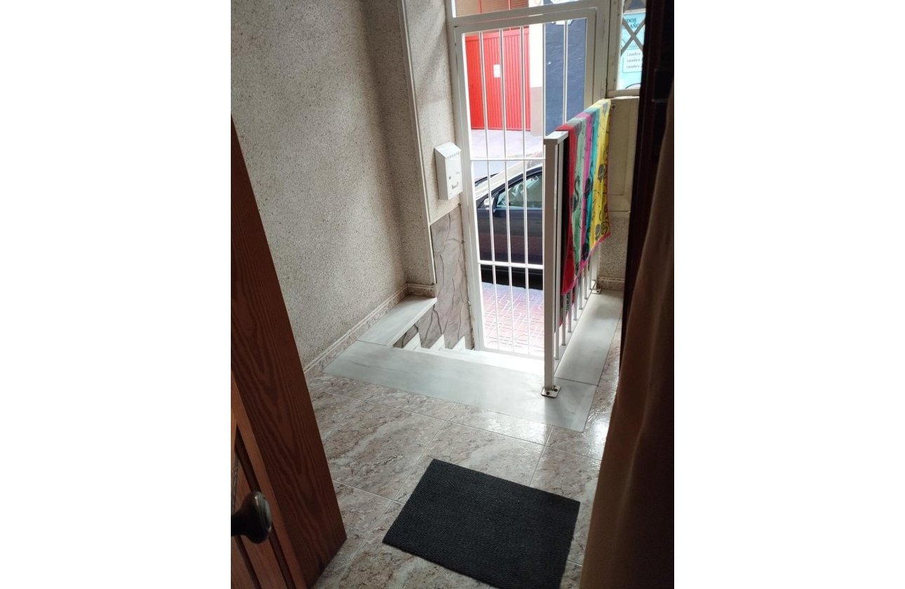 Revente - Appartement -
Torrevieja - Playa del Cura