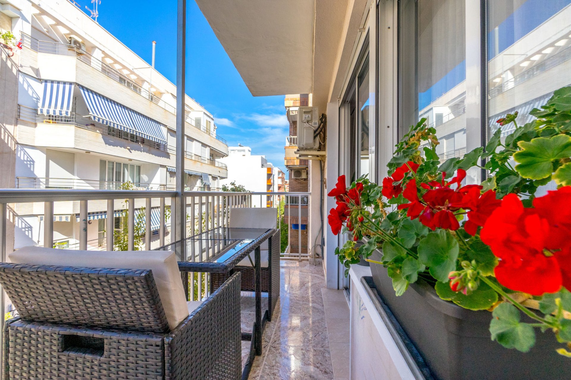 Revente - Appartement -
Torrevieja - Playa del Cura