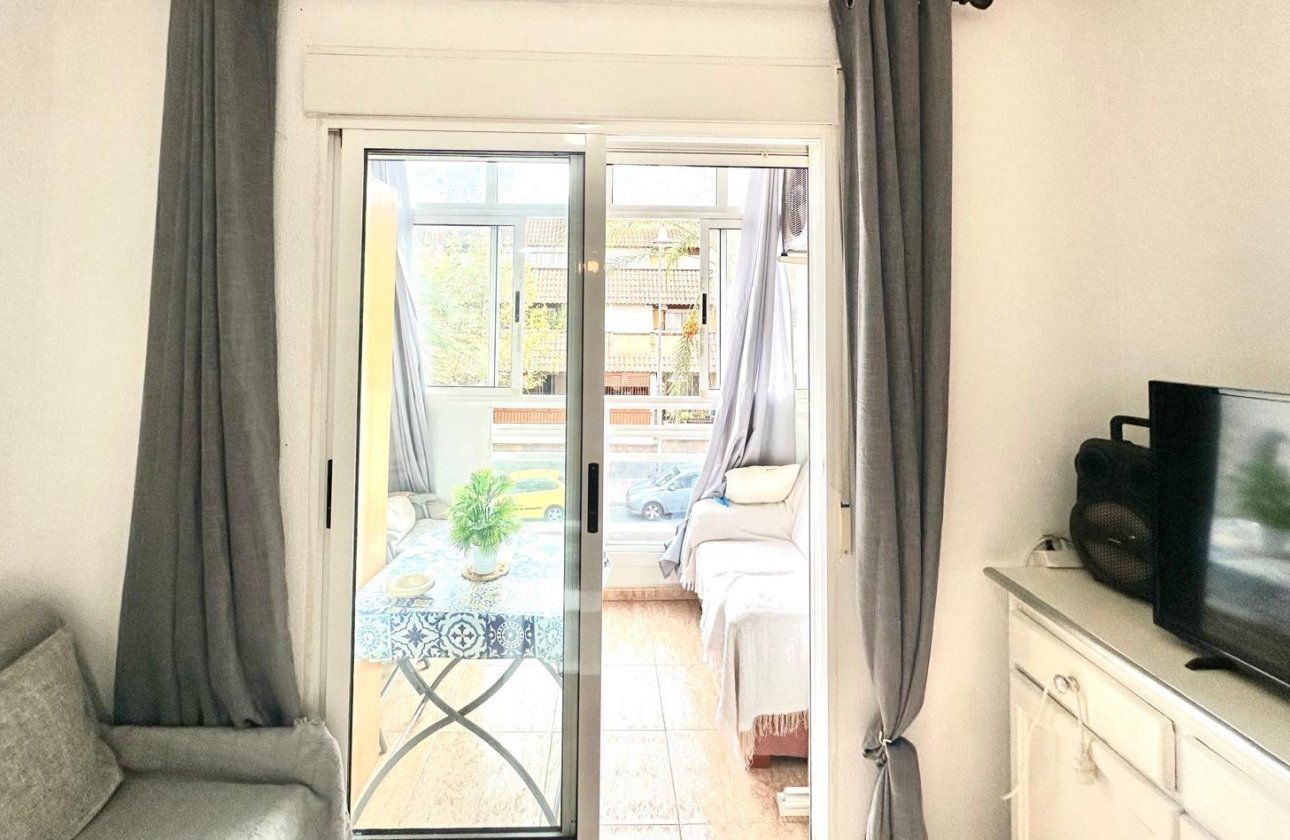 Revente - Appartement -
Torrevieja - Playa del Cura