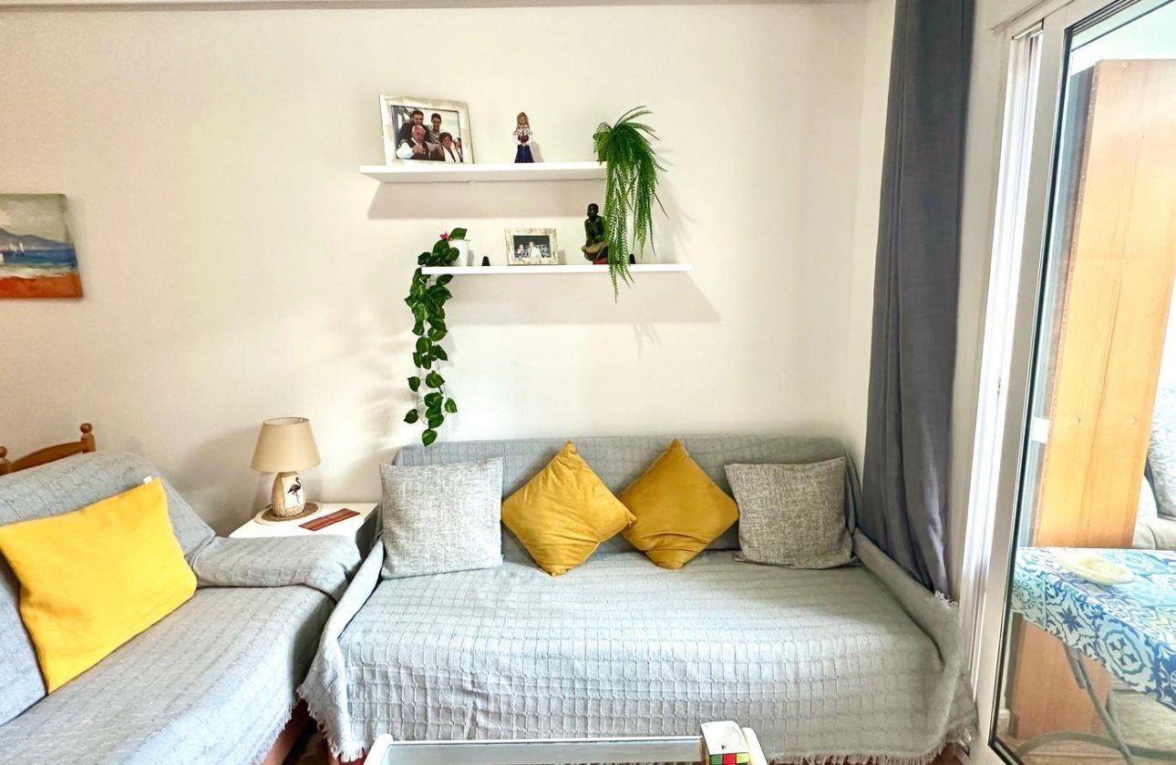 Revente - Appartement -
Torrevieja - Playa del Cura