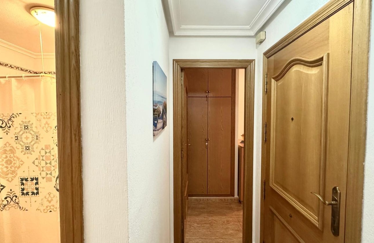 Revente - Appartement -
Torrevieja - Playa del Cura