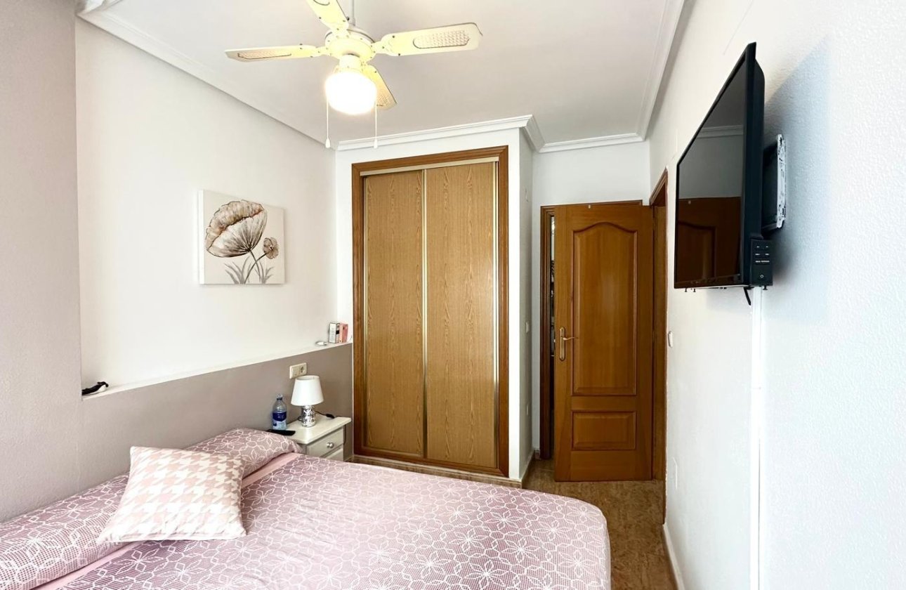 Revente - Appartement -
Torrevieja - Playa del Cura